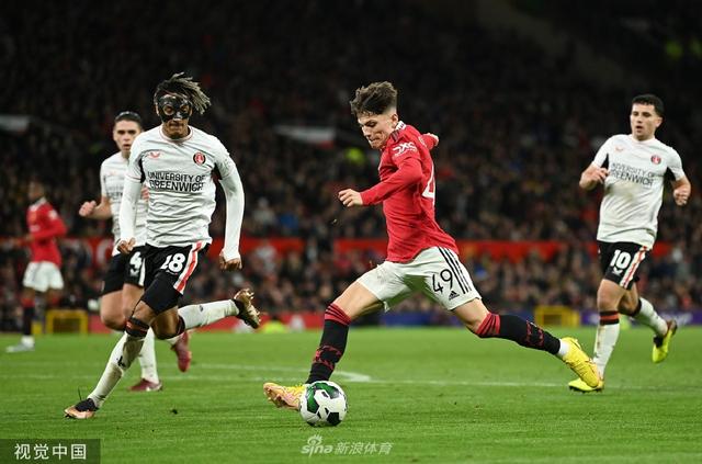 你要让我帮 你要让我帮